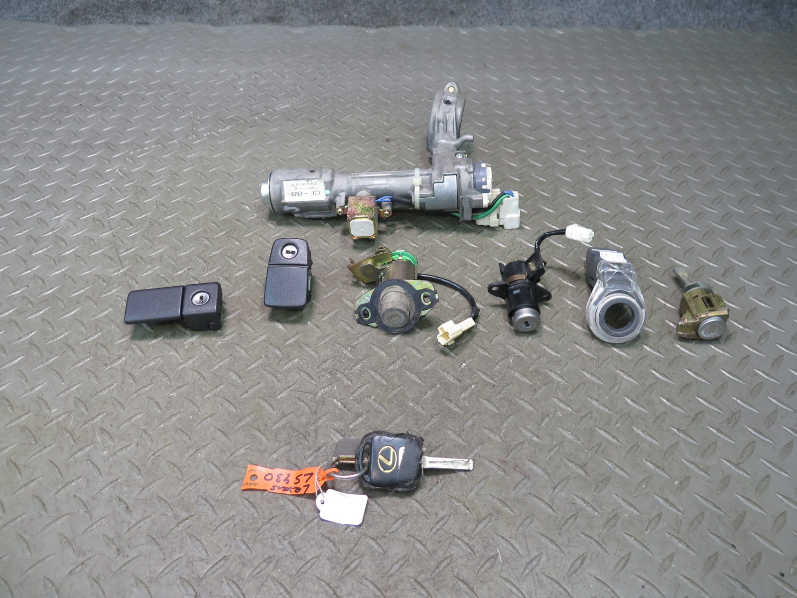 01-03 LEXUS UCF30L LS430 IGNITION SWITCH DOOR TRUNK GLOVE BOX LOCK KEY SET OEM