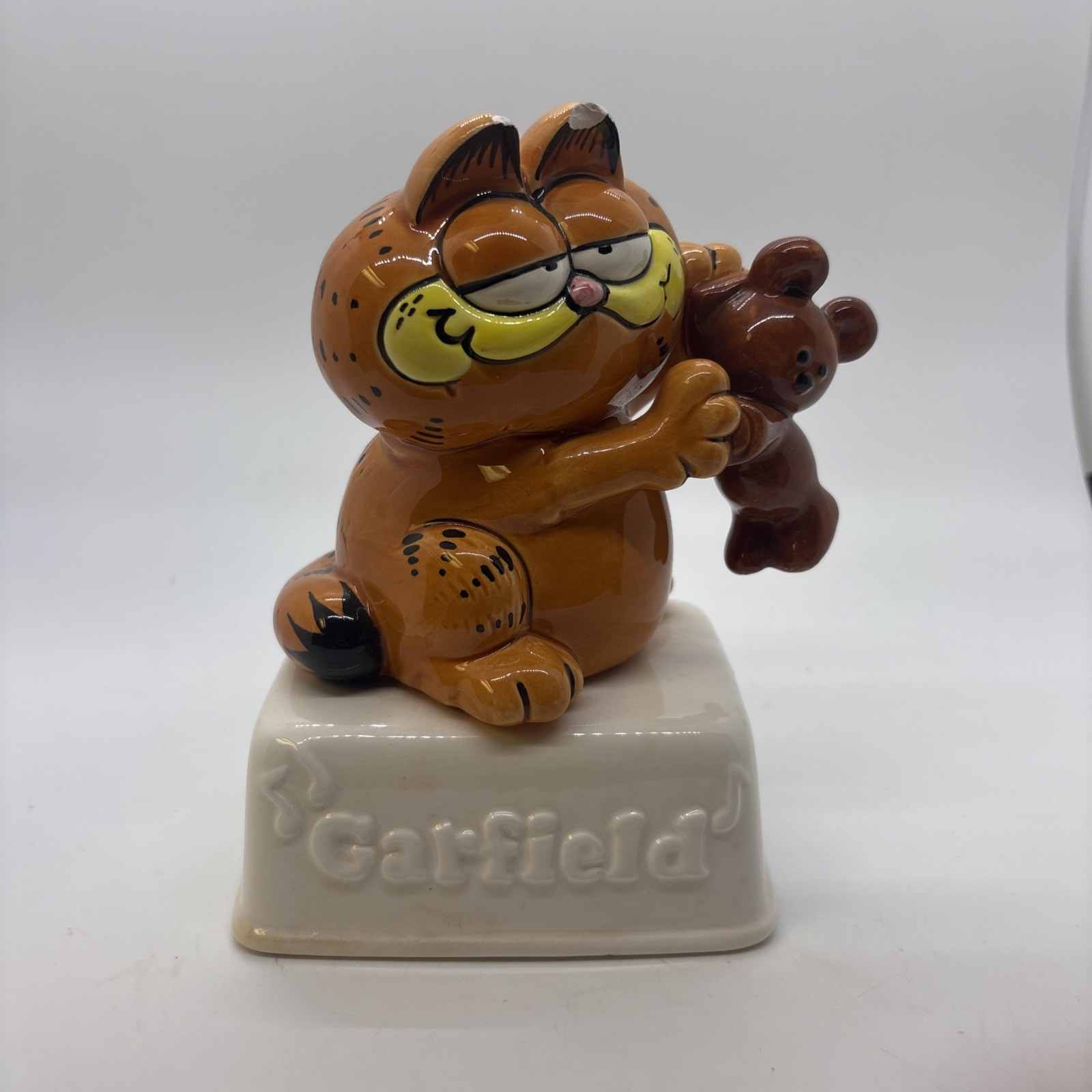 Vintage 1981 Enesco Garfield Pooky Music Box Fred and Ginger Eat Your Hearts Out