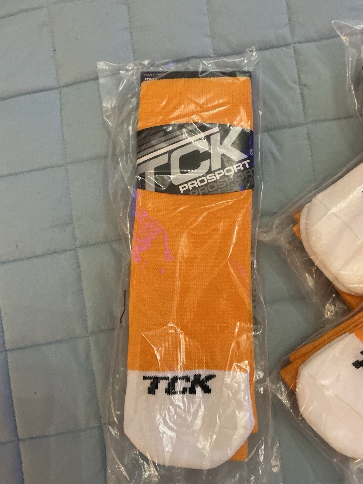NWT- TCK Prosport Performance Tube Socks Gold (MED)Soccer Football Team Color