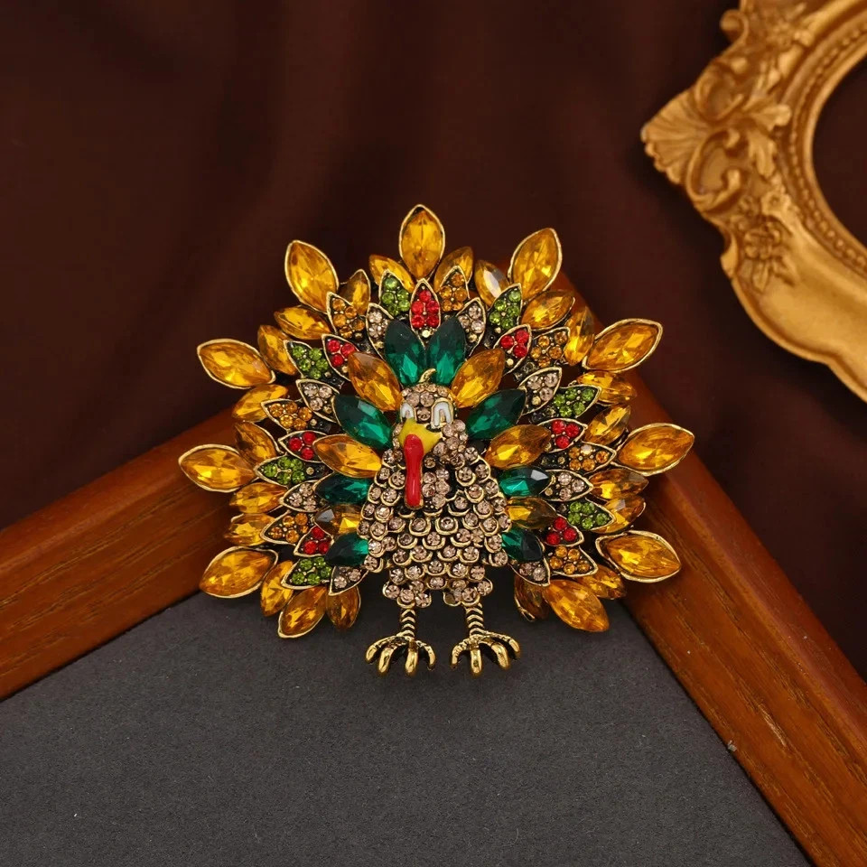 Vintage Retro Yellow Crystal Thanksgiving Turkey Roast Brooch Pin Jewelry Gift Vintage Retro Yellow Crystal Thanksgiving Turkey Roast Brooch Pin Jewelry Gift