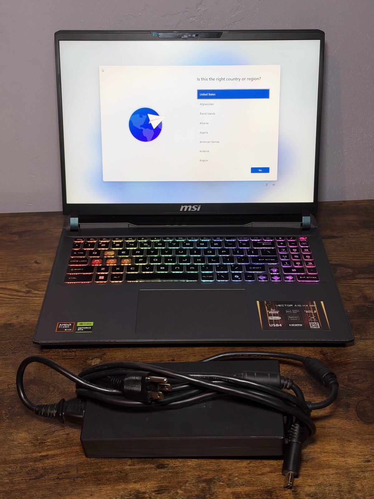 MSI Vector A16 HX 16” 240Hz QHD+ Ryzen 9 8940HX RTX 5070 Ti 12GB 16GB RAM 1TB MSI Vector A16 HX 16” 240Hz QHD+ Ryzen 9 8940HX RTX 5070 Ti 12GB 16GB RAM 1TB