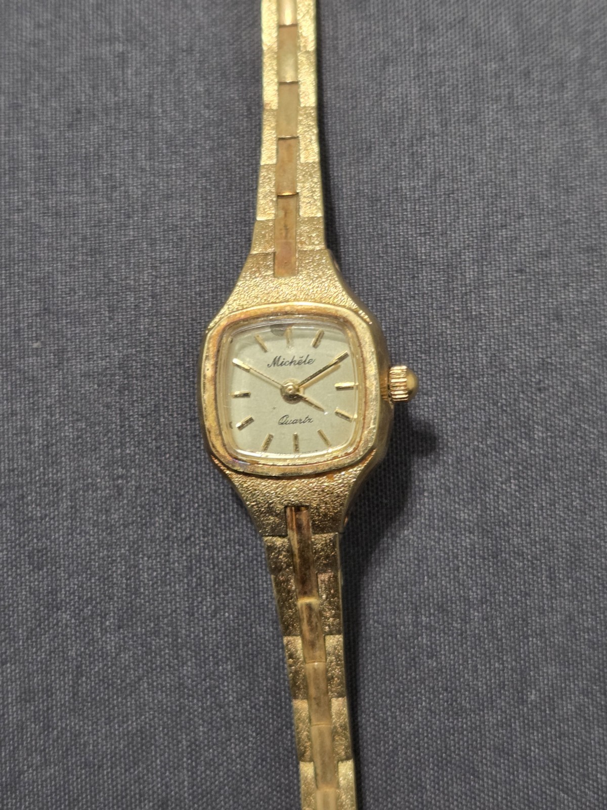 Vintage Michele Women’s Gold Tone Quartz Dress Watch Japan Movement RUNNING