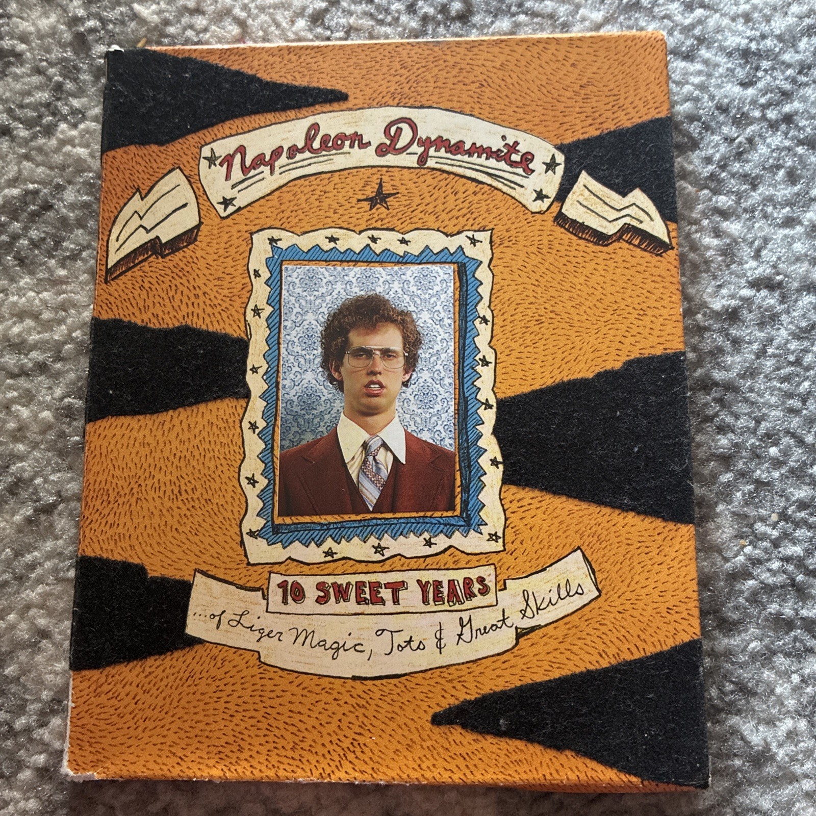 Napoleon Dynamite (Blu-ray + DVD, 2013, 2-Disc Set, 10th Anniversary Edition)