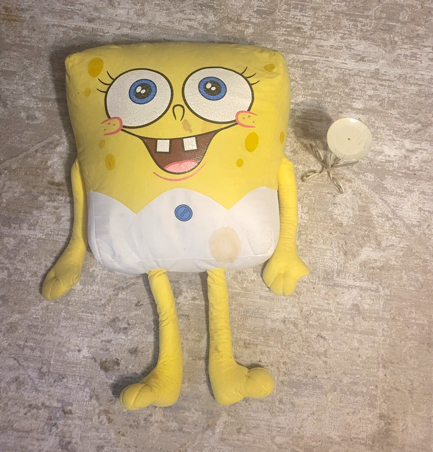 Extremely Rare Jumbo Spongebob Plushie From 2008 Extremely Rare Jumbo Spongebob Plushie From 2008