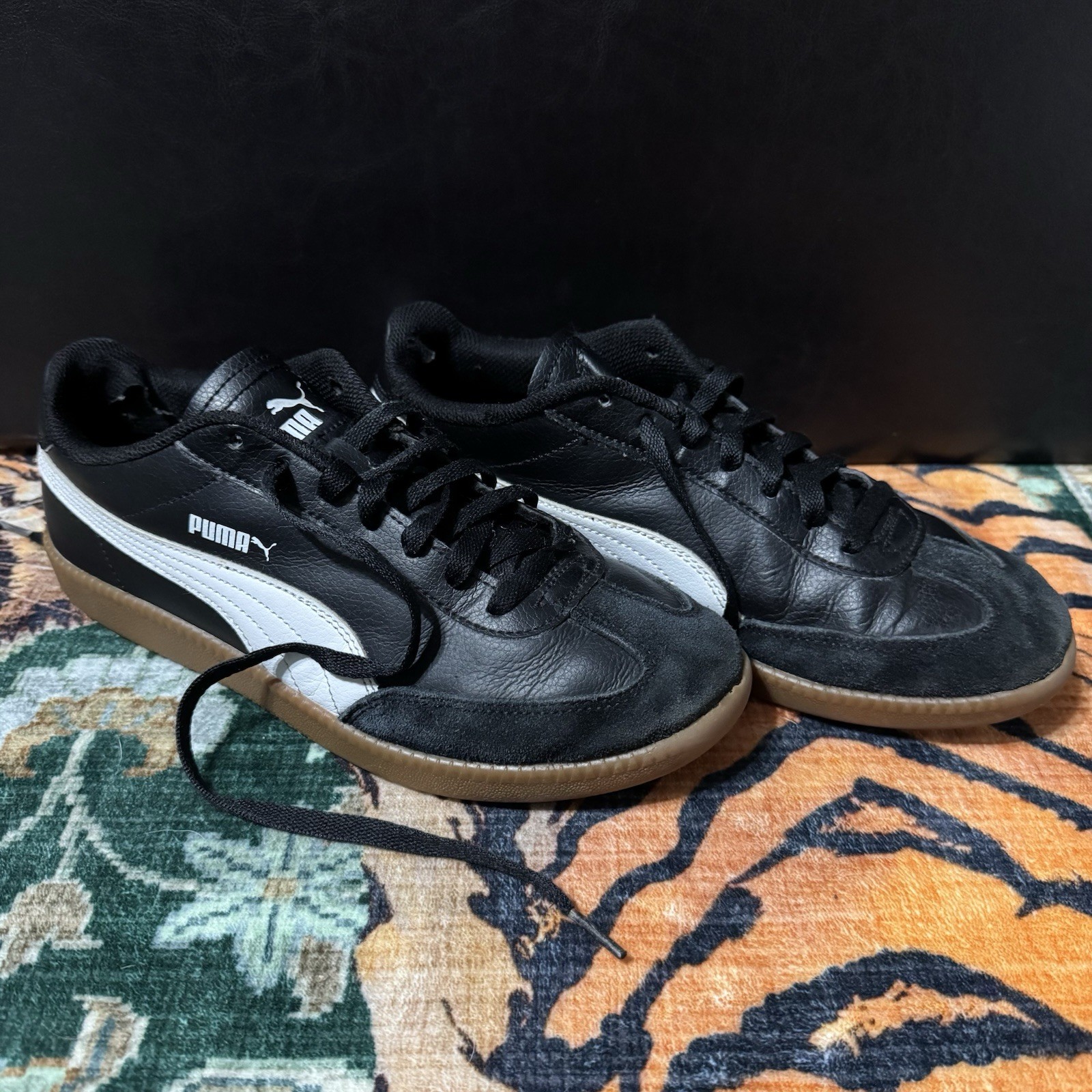 Men’s 8.5 - PUMA Super Liga OG Casual Athletic Sneakers