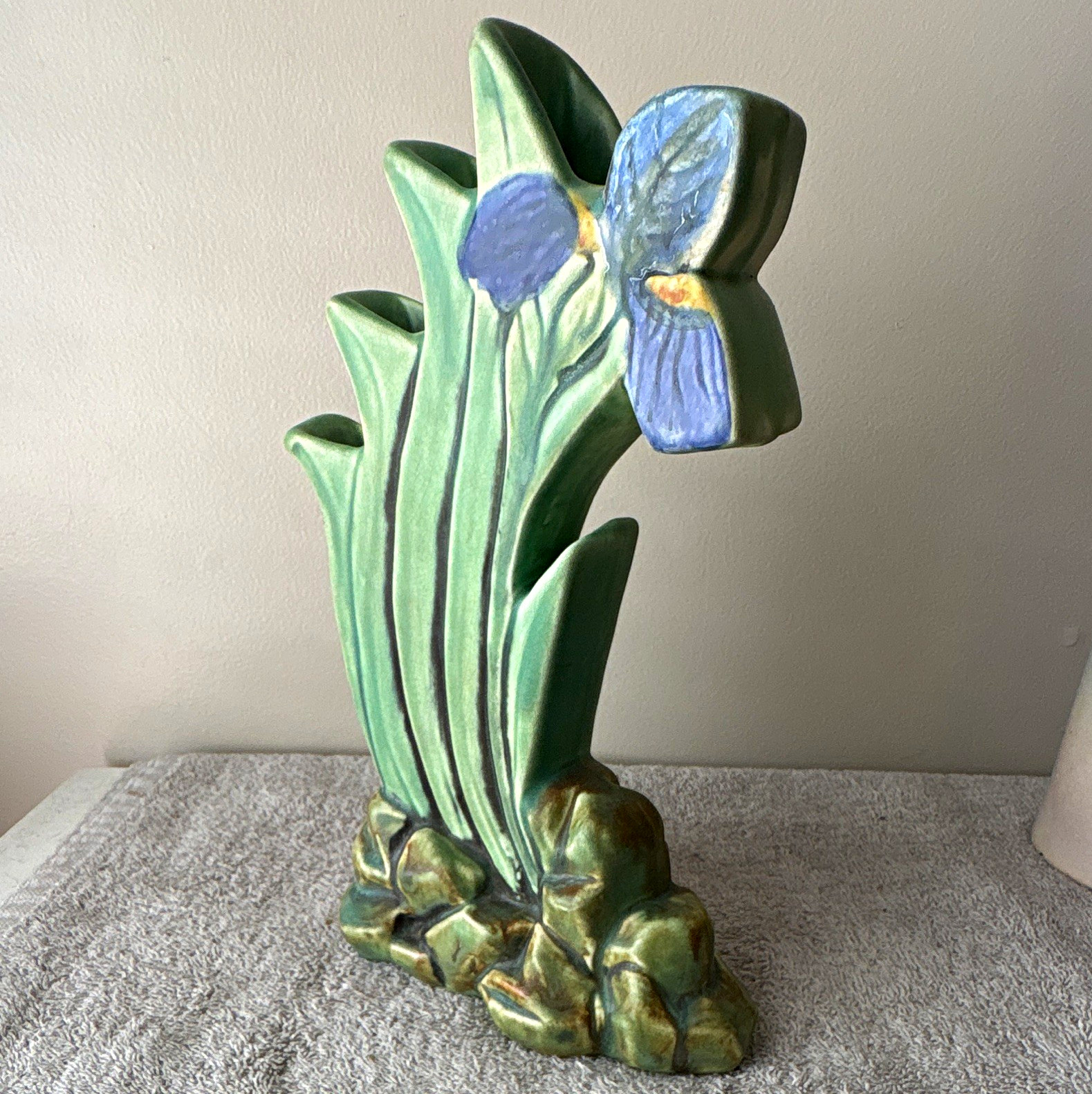 Vintage Weller 1920’s art deco Pottery Green/Blue Ardlsey Vase 10 1/2” Vintage Weller 1920’s art deco Pottery Green/Blue Ardlsey Vase 10 1/2”