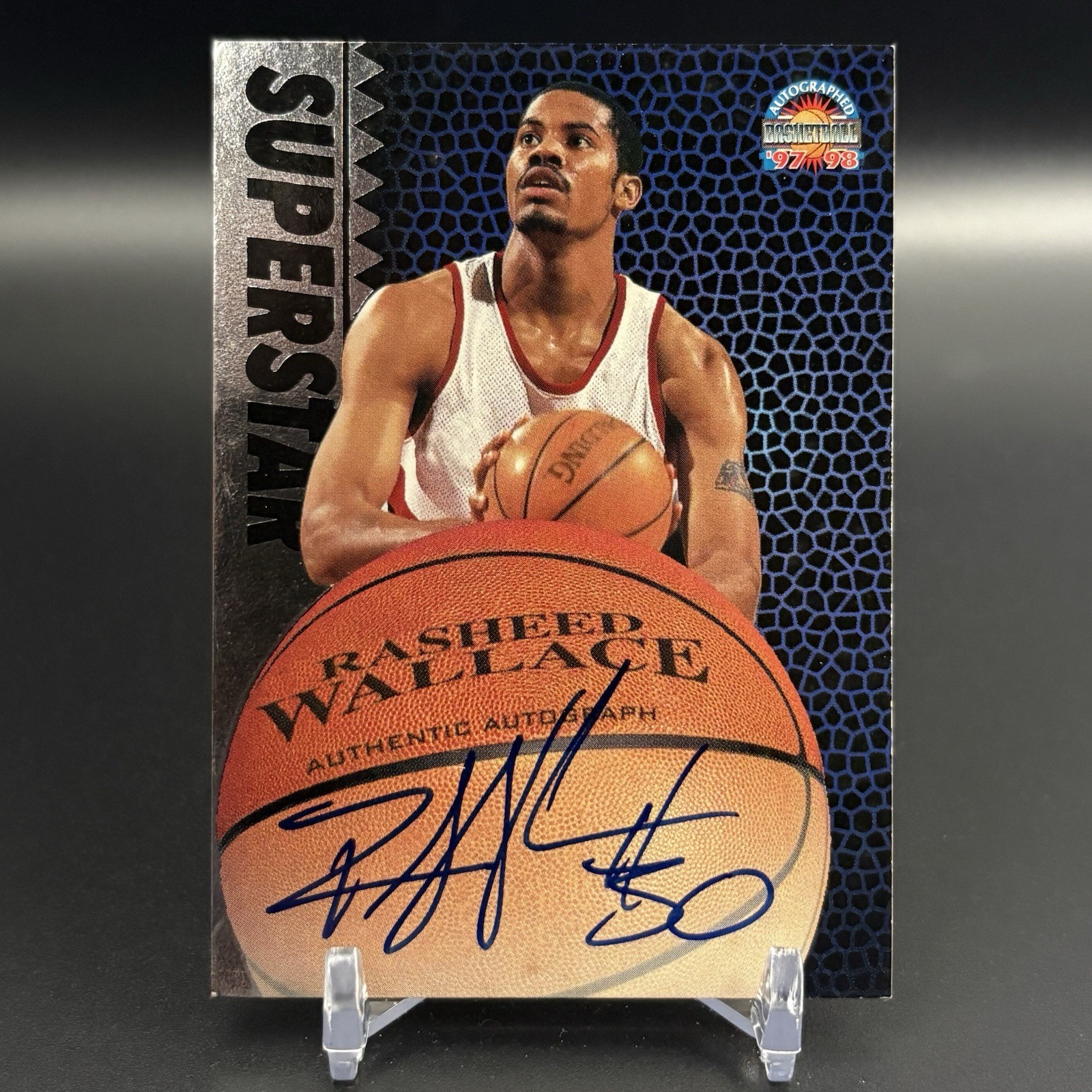 1997-98 Score Board Autographed Rasheed Wallace On Card Auto