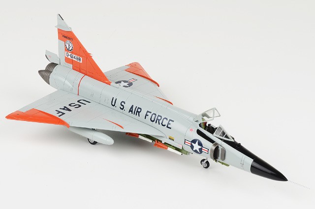Hobby Master 1/72 F-102A Delta Dagger #56-1488 USAF 148th FIG, 179th FIS MN ANG