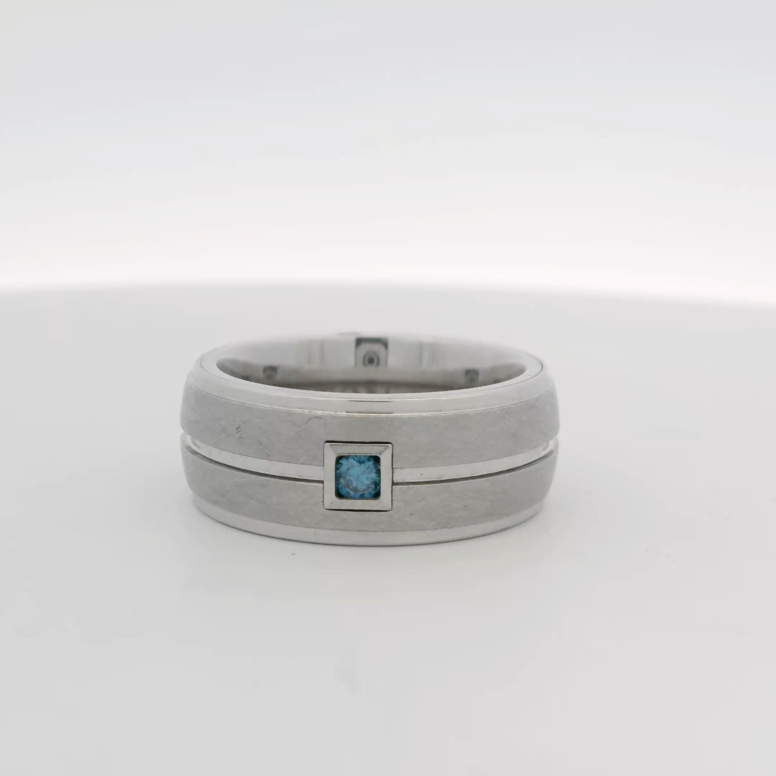 Triton Tungsten 9mm Blue Natural Diamond Step Edge Brushed Finish Band Ring Triton Tungsten 9mm Blue Natural Diamond Step Edge Brushed Finish Band Ring