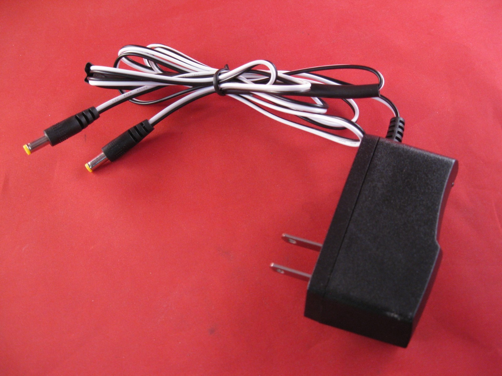 Tri-tronics G2/G3 collar charging power supply-Dual Lead- shock/ train-New Tri-tronics G2/G3 collar charging power supply-Dual Lead- shock/ train-New
