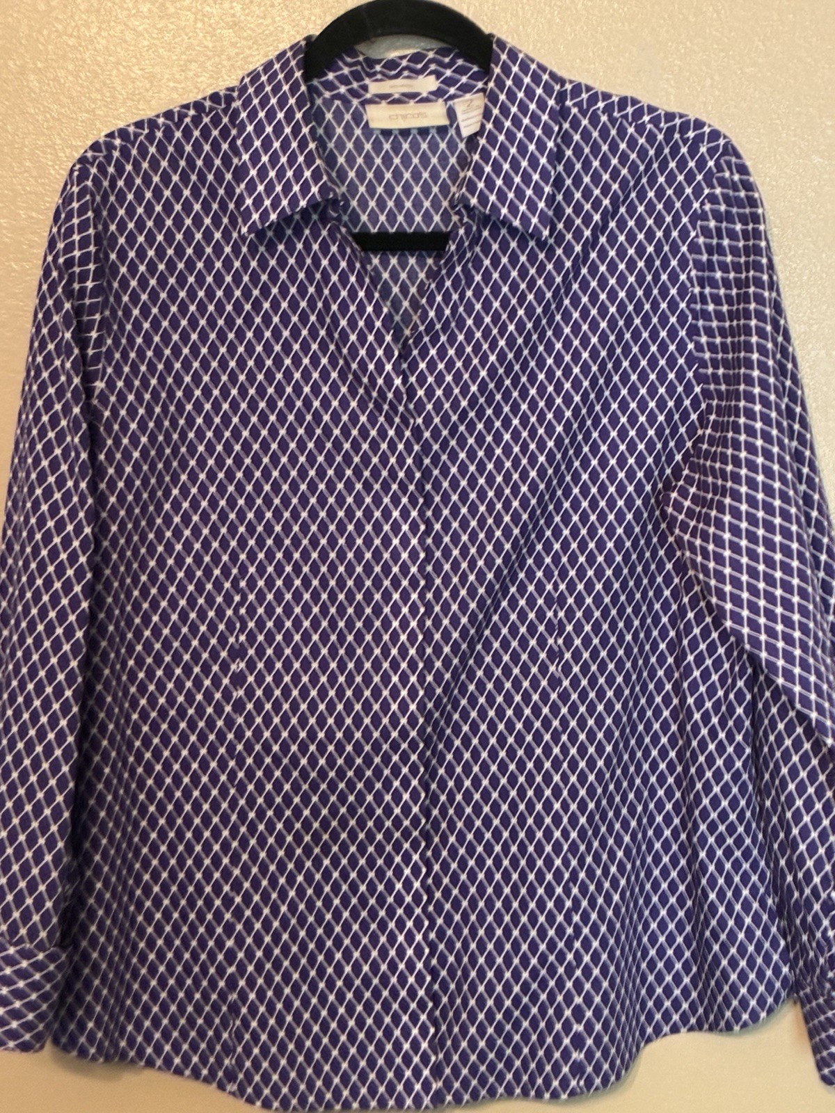 Chico’s No Iron Purple Button Front Top Size 2 Or L Chico’s No Iron Purple Button Front Top Size 2 Or L