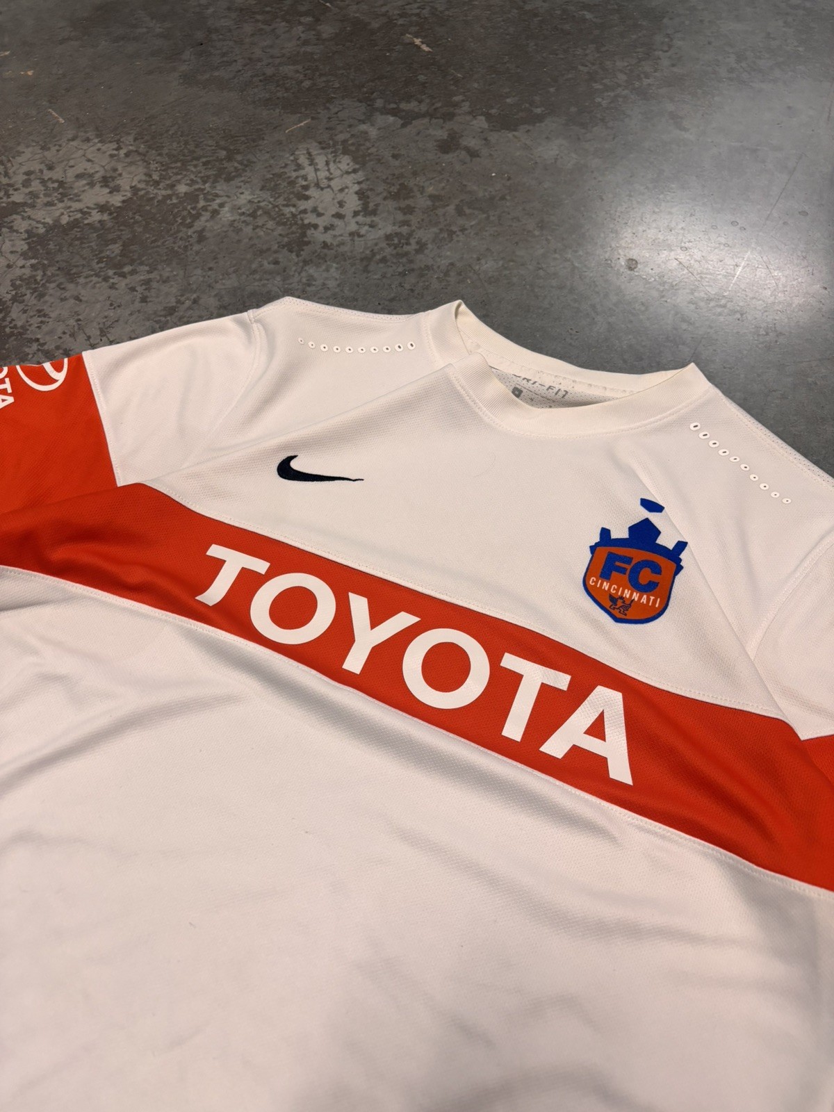 Vintage Nike 2016 FC Cincinnati USL Player Spec Away Soccer Jersey MLS Playoffs