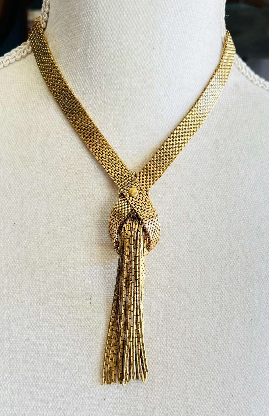 Vintage Signed Monet Cascade Waterfall Golden Tassel Necklace