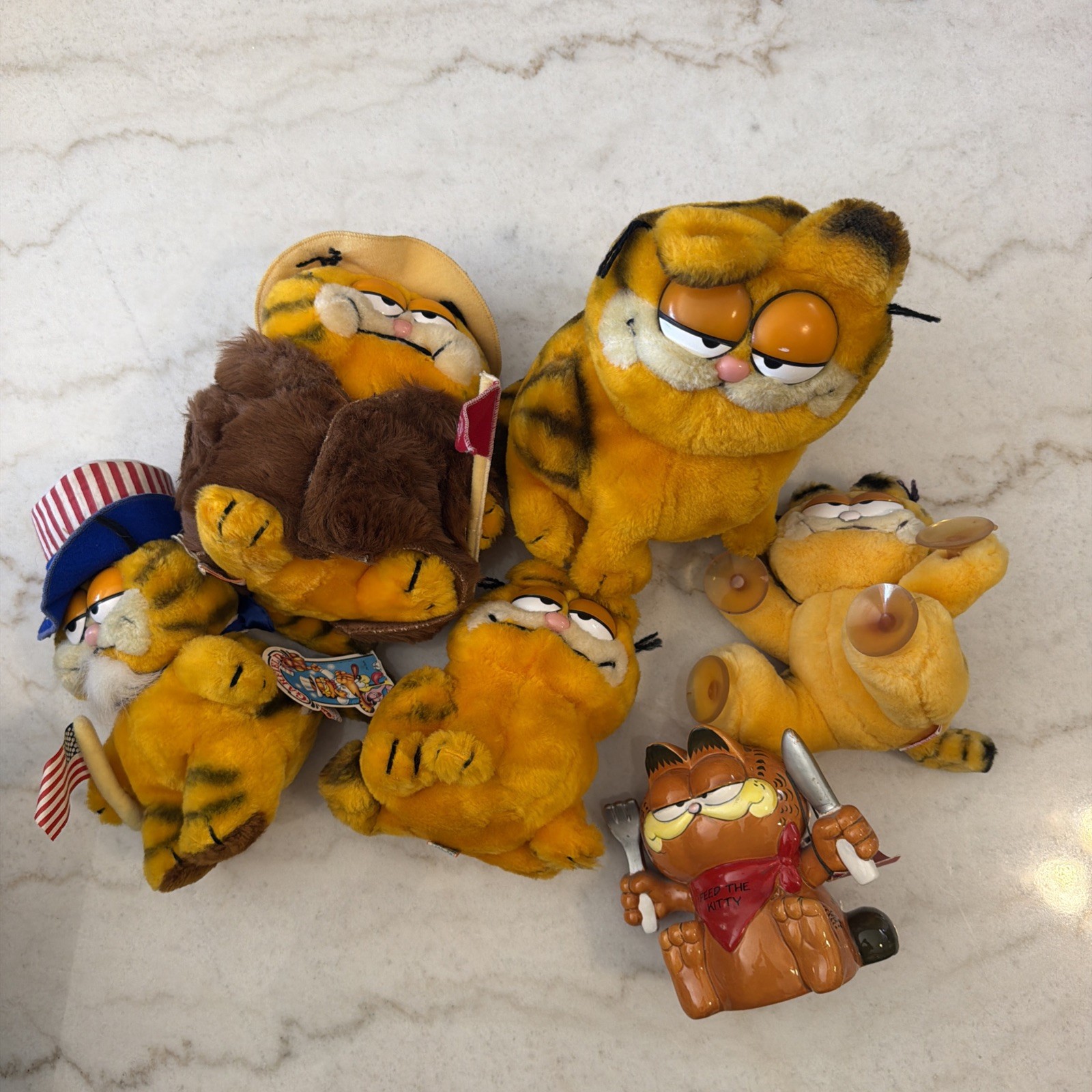 Vintage 1980s Garfield Plush Lot Of 6 Dakin PAWS mixed Sizes Some Original Tags Vintage 1980s Garfield Plush Lot Of 6 Dakin PAWS mixed Sizes Some Original Tags
