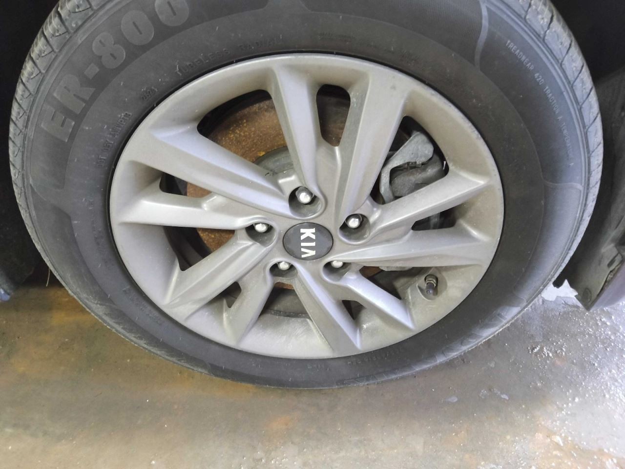 Wheel 16x6-1/2 10 Angled Spoke Alloy Fits 19-20 OPTIMA 721270