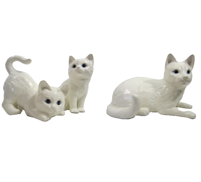 Vintage 70s Ceramic White Cat Blue Eyes 13