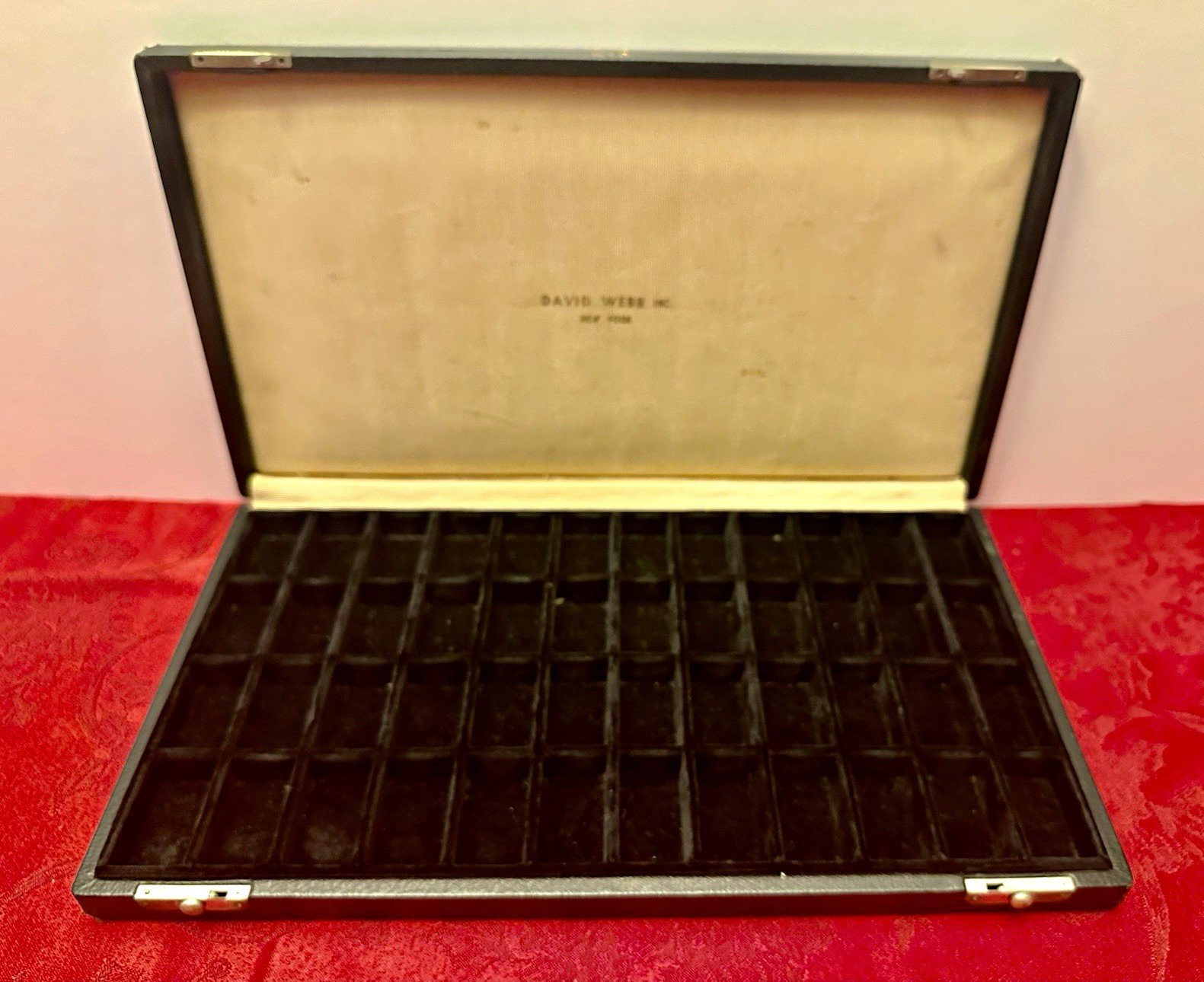 Rare Oversized, David Webb Inc Black Leather Display/Estate/Presentation Box Rare Oversized, David Webb Inc Black Leather Display/Estate/Presentation Box