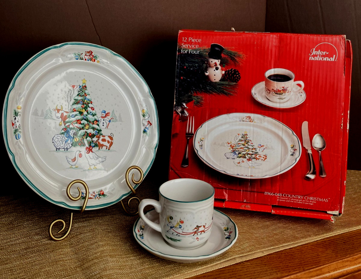 Vintage 12 Pc. International China \