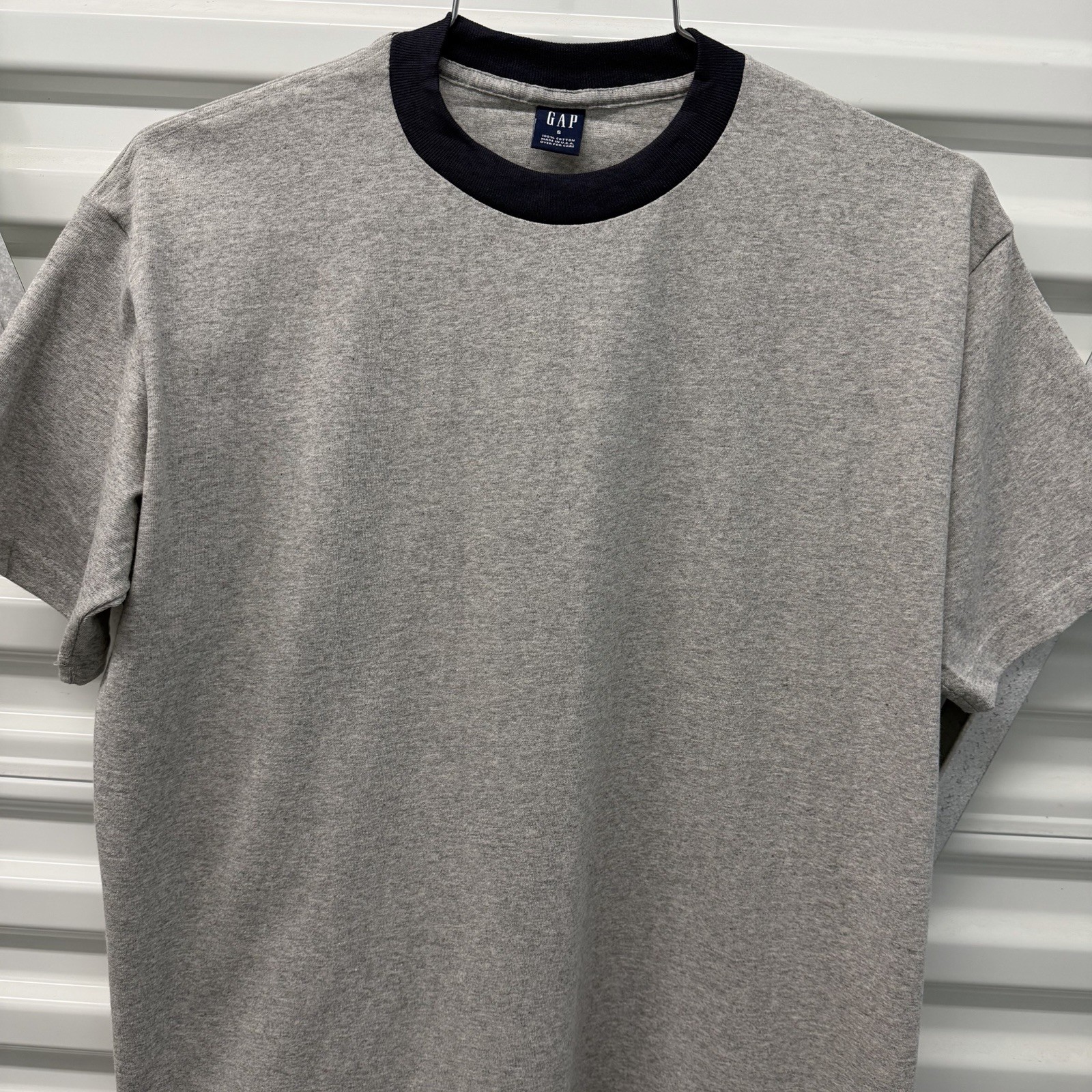 Vintage The Gap Blank Ringer T-shirt Men’s S Heather Grey Navy Collar USA Made Vintage The Gap Blank Ringer T-shirt Men’s S Heather Grey Navy Collar USA Made