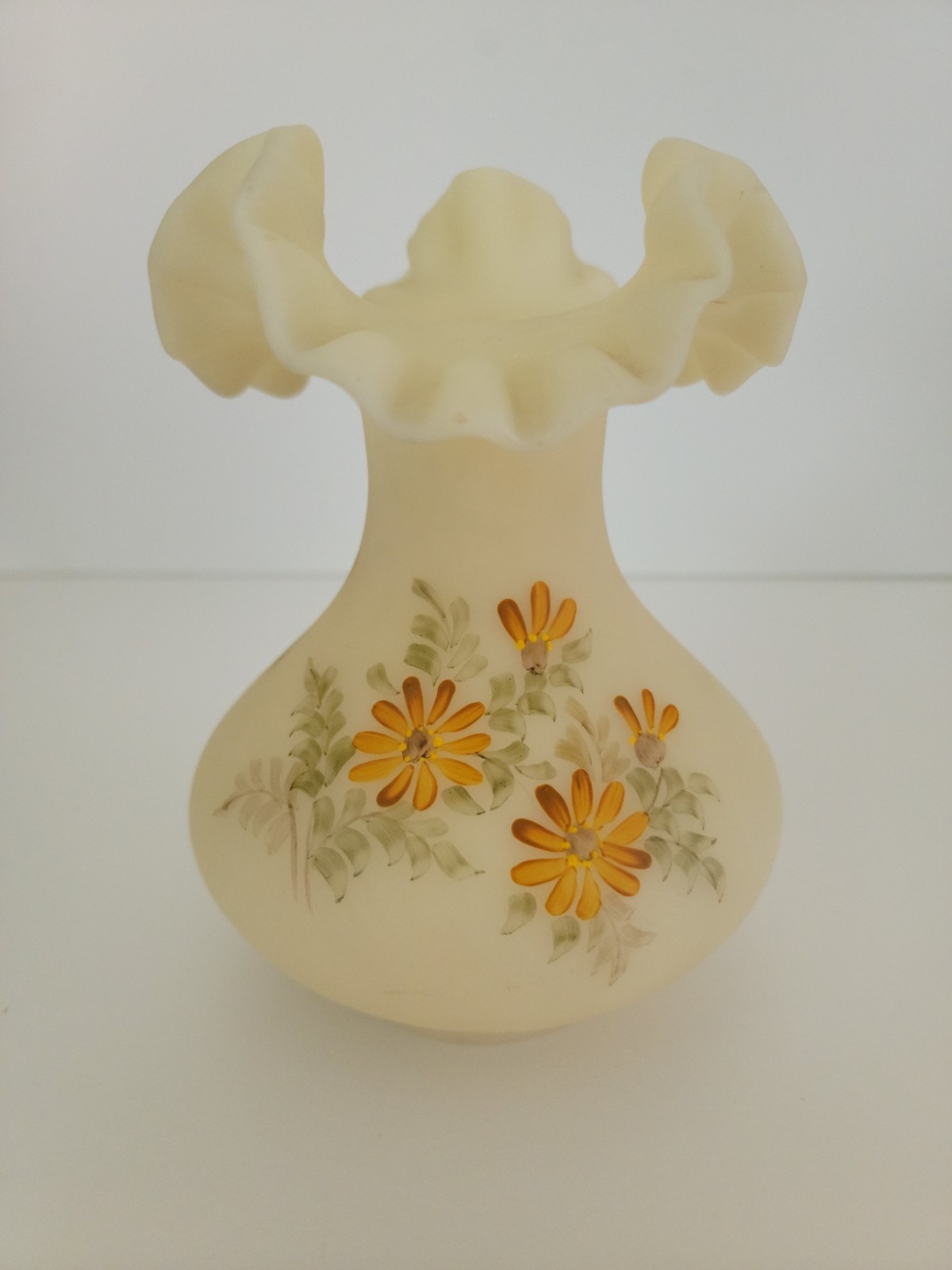 Fenton Daisies Custard Glass Ruffled Vase Signed by Artist 7 Fenton Daisies Custard Glass Ruffled Vase Signed by Artist 7