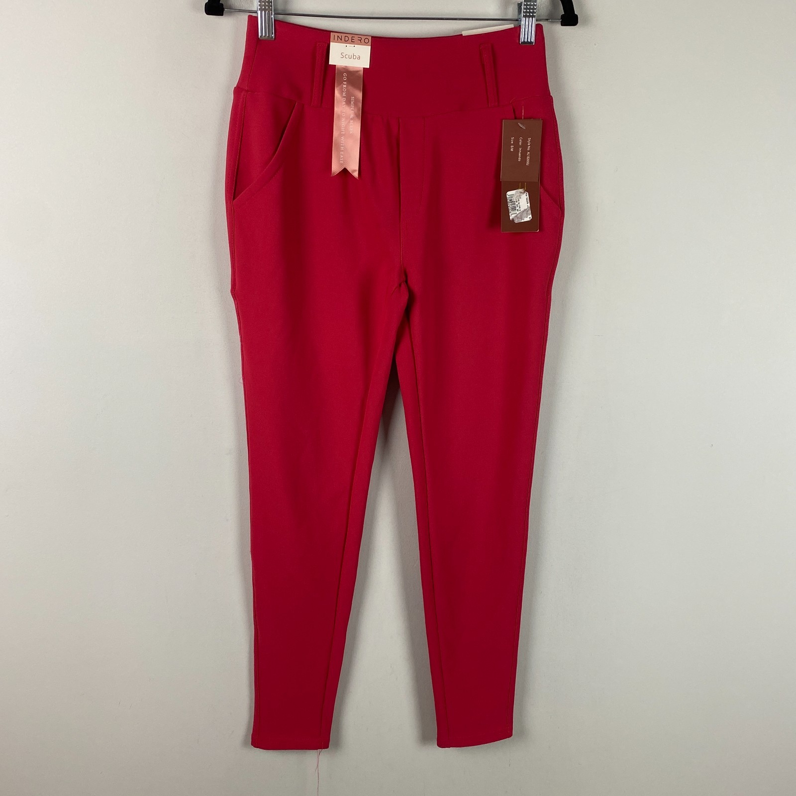 Indero Skinny Pull On Skinny Ankle Pants Size S/M Pink Pockets Scuba