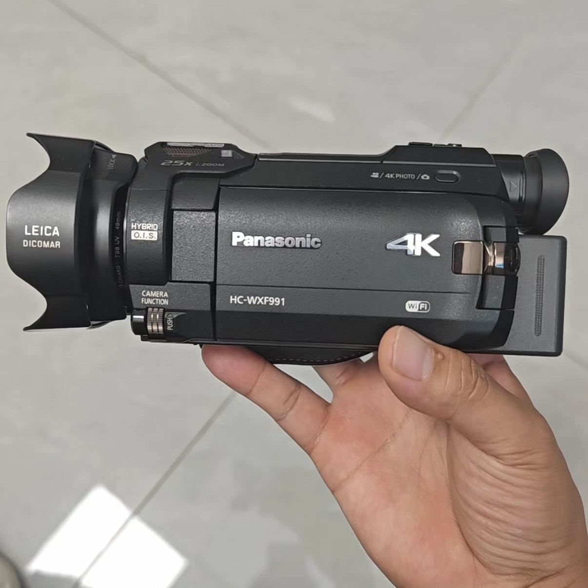 Panasonic HC-VX981/HC‑WXF991 4K Ultra HD Handheld Camcorder 25x iZoom Wi-Fi