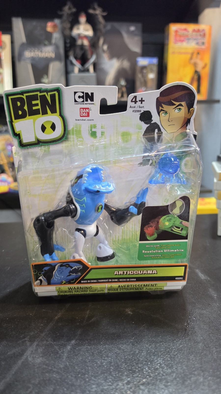 Ben 10 Ultimate Alien Articguana Figure Bandai 2012 Brand New Ben 10 Ultimate Alien Articguana Figure Bandai 2012 Brand New