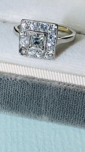 Antique Art Deco platinum/18K wht gold, sq. cut center/OE cut diamond ring, GIA