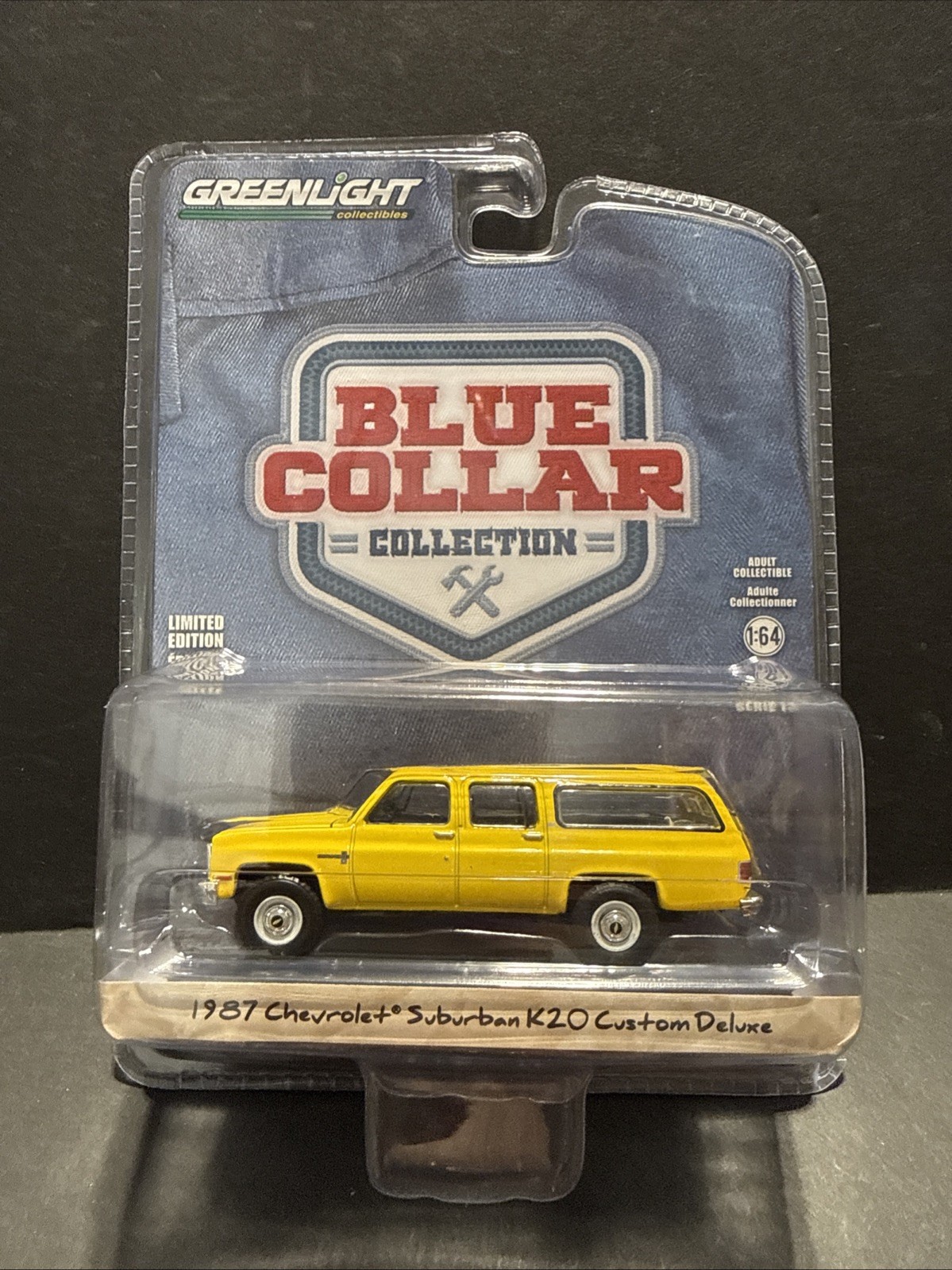 1987 \'87 CHEVY SUBURBAN K20 CUSTOM BLUE COLLAR COLLECTION R13 GREENLIGHT 2024 1987 \'87 CHEVY SUBURBAN K20 CUSTOM BLUE COLLAR COLLECTION R13 GREENLIGHT 2024