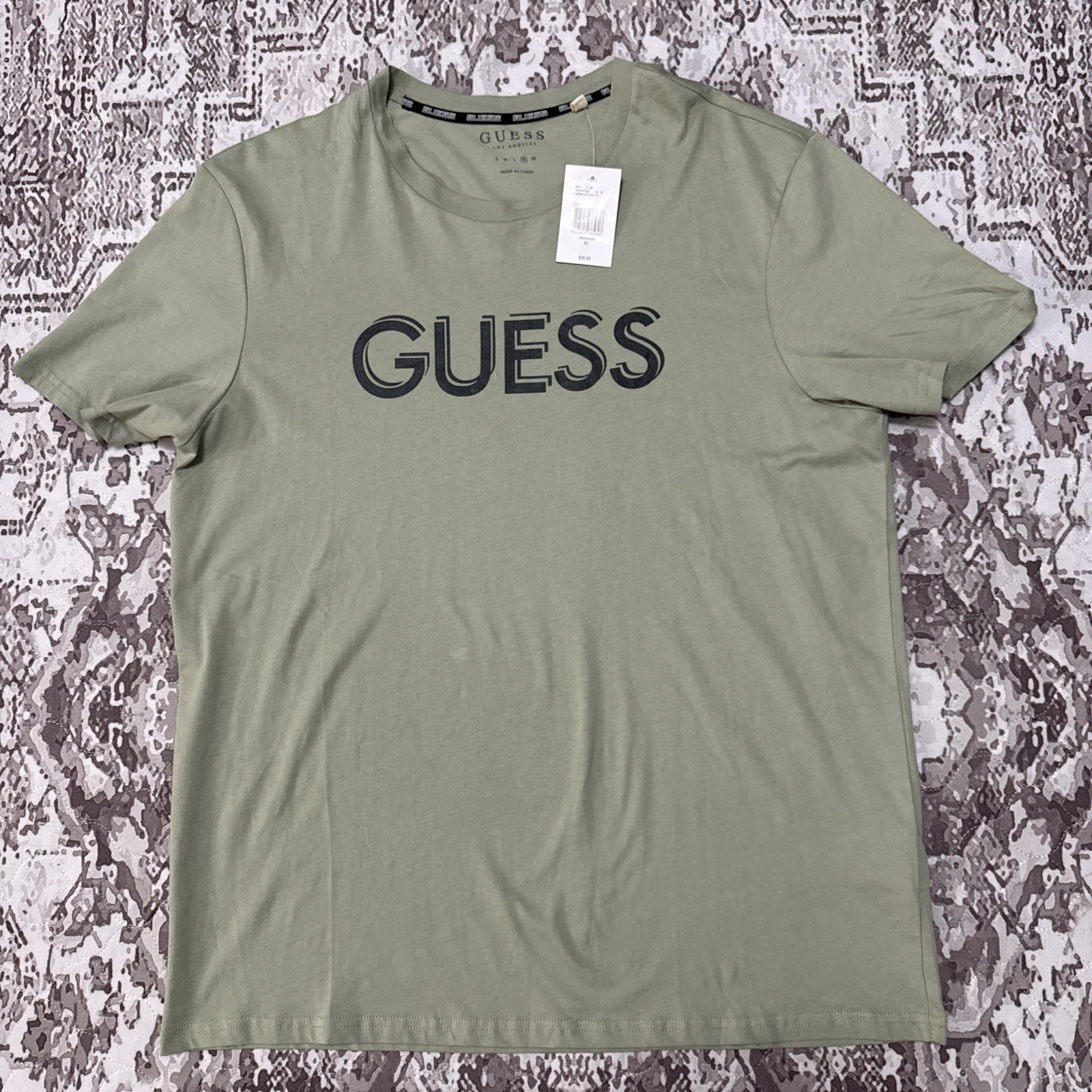 NWT Guess Samuel NT Logo Crew Neck T-Shirt Green Men\'s Size XL. C7