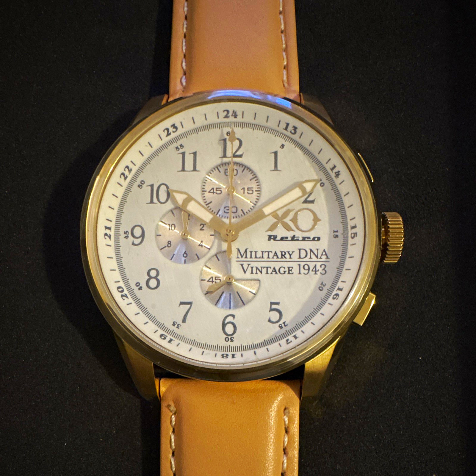 XO Retro Military DNA Vintage 1943 Lightning 03A chronograph