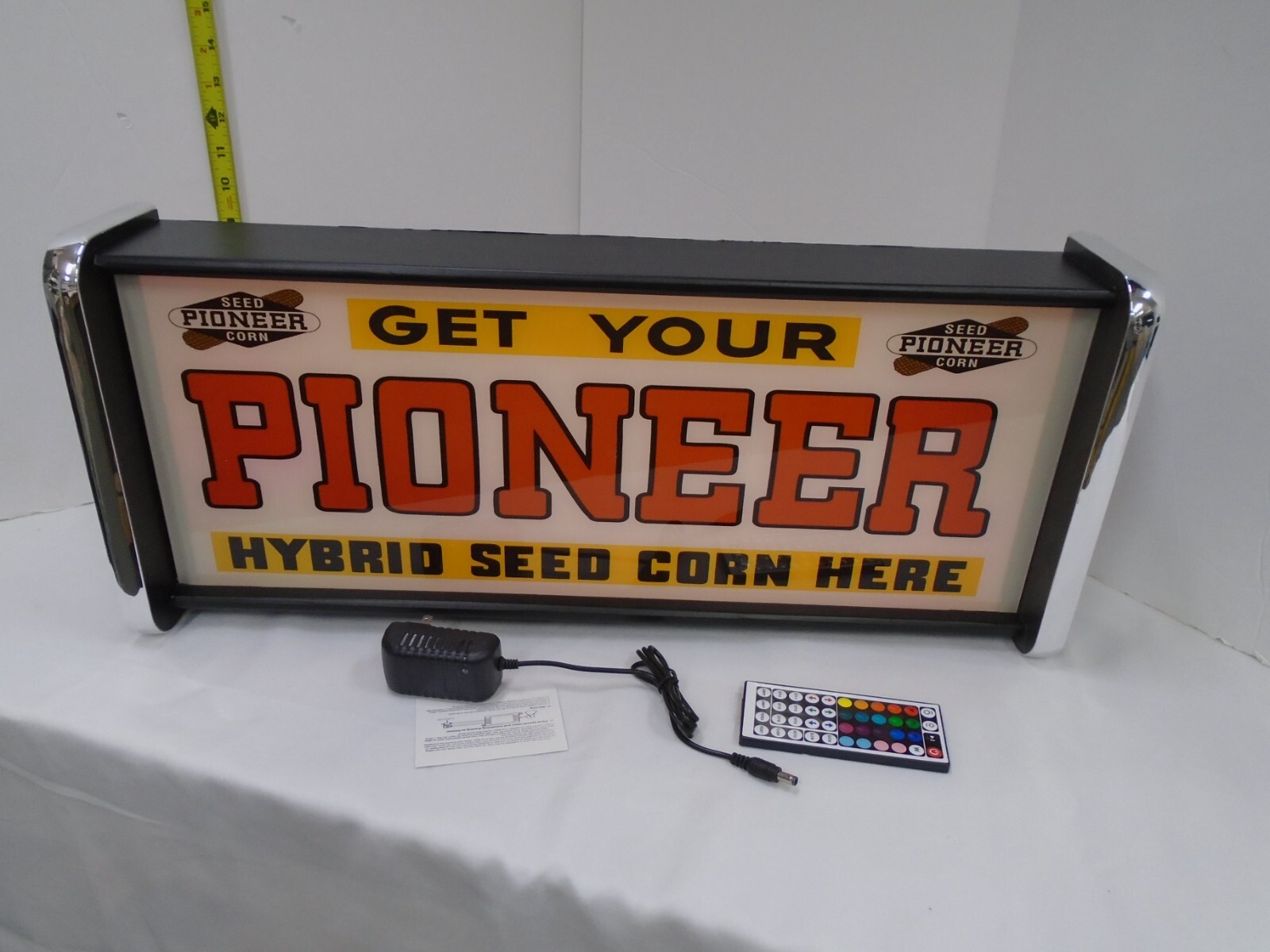Pioneer Hybrid Seed Corn LED Display lighted sign lightbox Wall Hanging Light Pioneer Hybrid Seed Corn LED Display lighted sign lightbox Wall Hanging Light