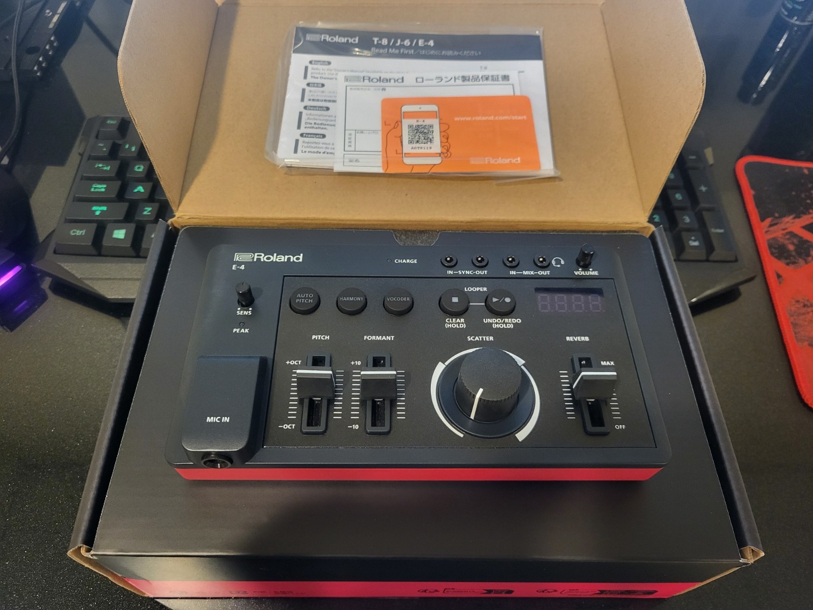 Roland AIRA E-4 Voice Tweaker