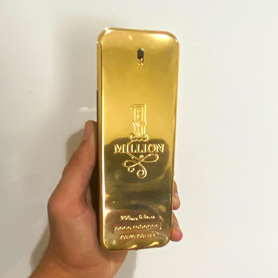 Paco Rabanne 1 Million Eau de Toilette Spray, Regular Size 170/200 ml Paco Rabanne 1 Million Eau de Toilette Spray, Regular Size 170/200 ml