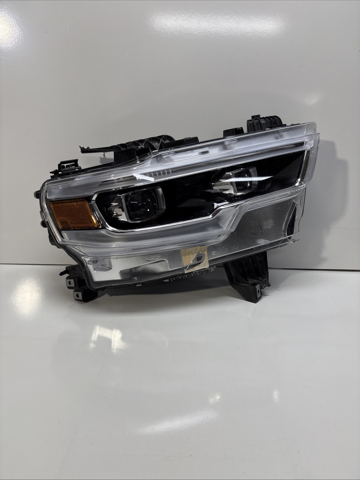 2021 2024 DODGE RAM 1500 HEADLIGHT OEM RIGHT PASSENGER SIDE LED LAMP 2021 2024 DODGE RAM 1500 HEADLIGHT OEM RIGHT PASSENGER SIDE LED LAMP