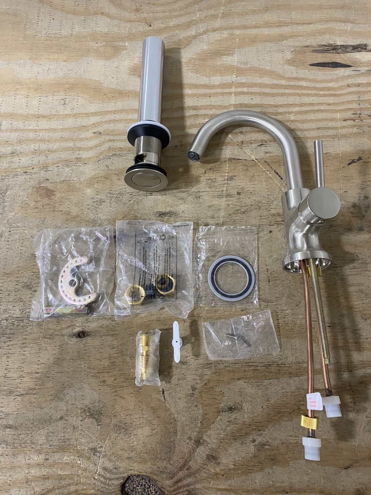 Pfister LG42-TNT2K Tenet 1.2 GPM Single Hole Bathroom Faucet *READ* Pfister LG42-TNT2K Tenet 1.2 GPM Single Hole Bathroom Faucet *READ*