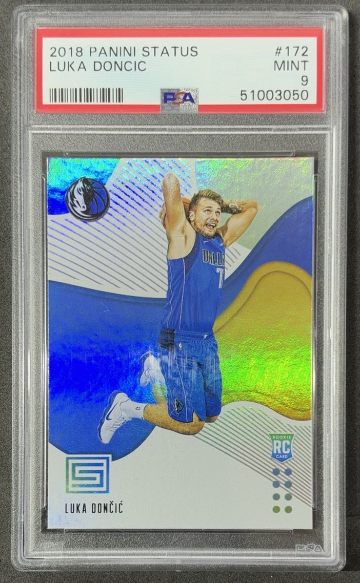 2018-19 Panini Status - Rookies 2 Luka Dončić #172 (RC) 2018-19 Panini Status - Rookies 2 Luka Dončić #172 (RC)