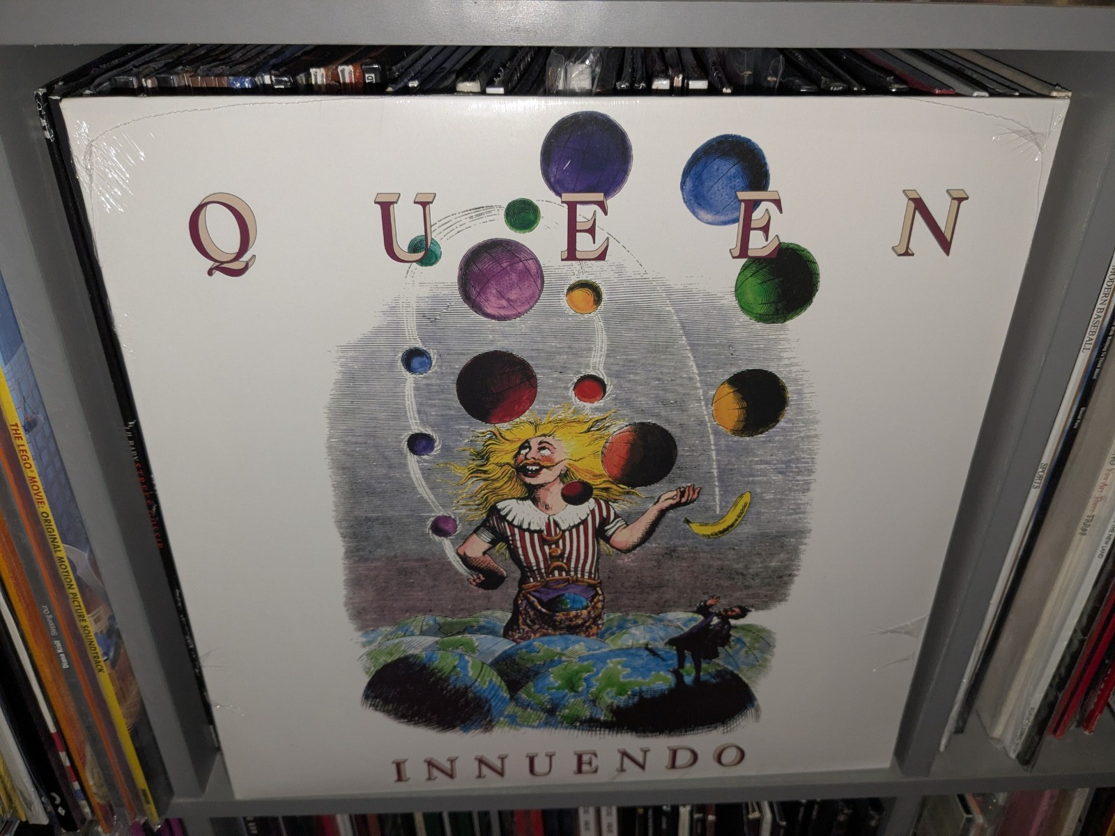 Queen - INNUENDO - Vinyl LP Reissue - NEW & SEALED Queen - INNUENDO - Vinyl LP Reissue - NEW & SEALED