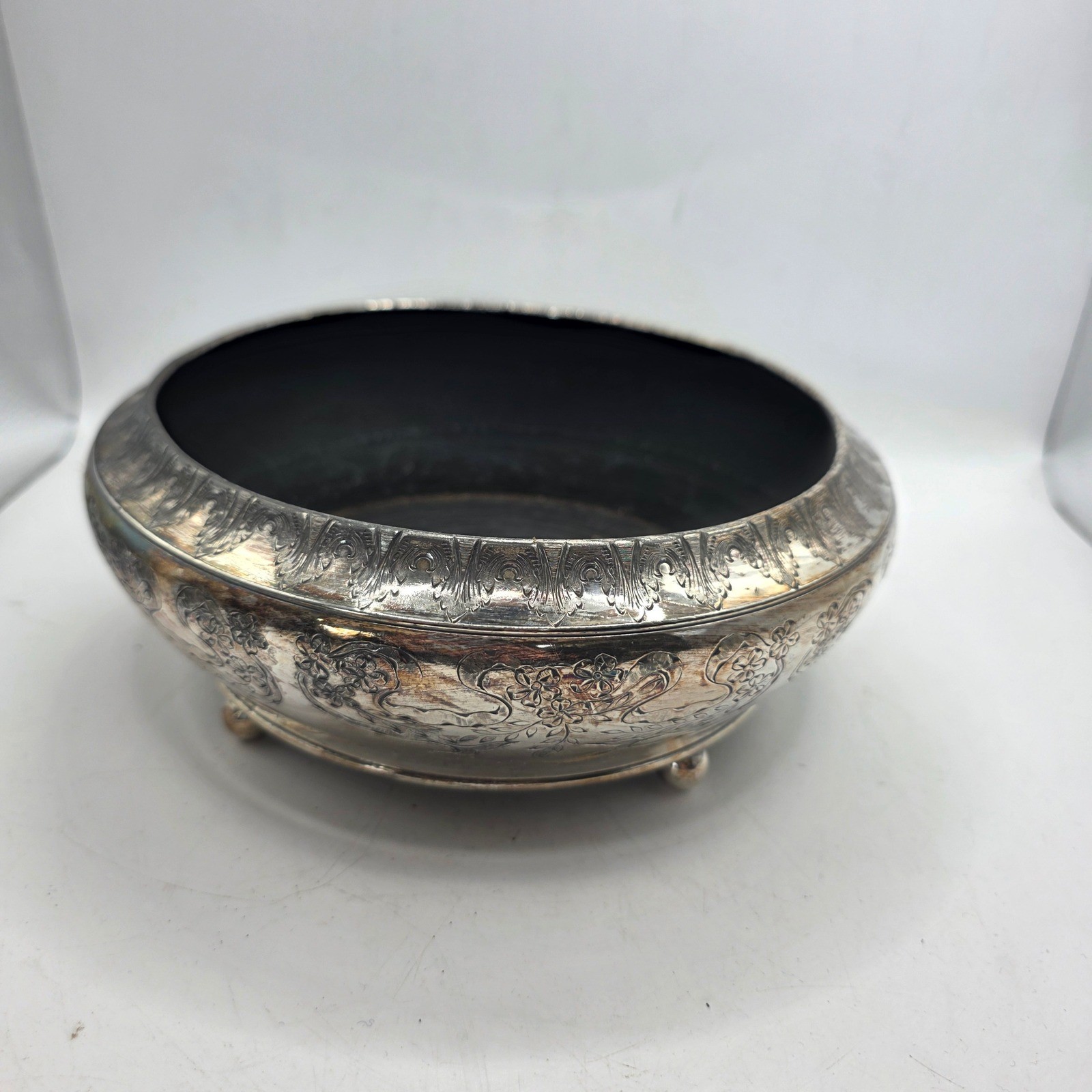 Antique Meriden B Co #917 Quadruple Silver Plate Footed Floral Bowl Victorian Antique Meriden B Co #917 Quadruple Silver Plate Footed Floral Bowl Victorian