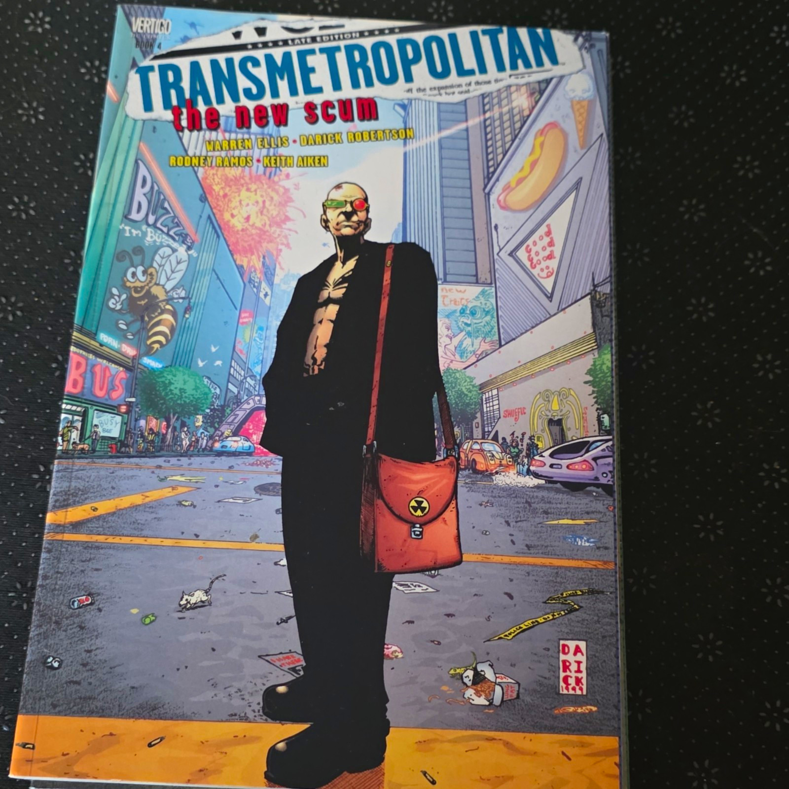 Vertigo Transmetropolitan: The New Scum TPB Graphic Novel DC Universe