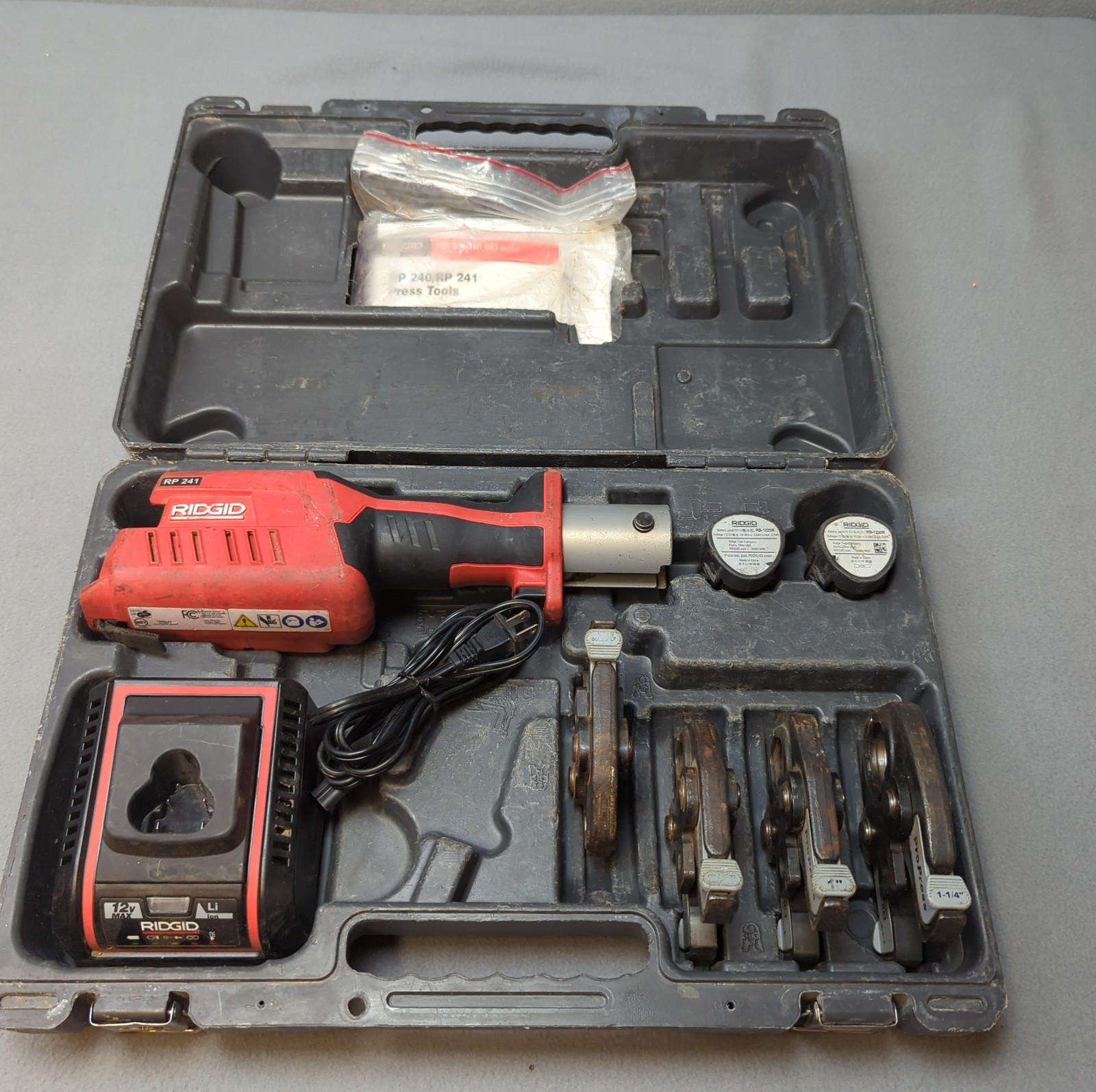 RIDGID RP 241 Press Tool Kit for Copper w/ Case Charger Batteries 1/2-1 1/4\