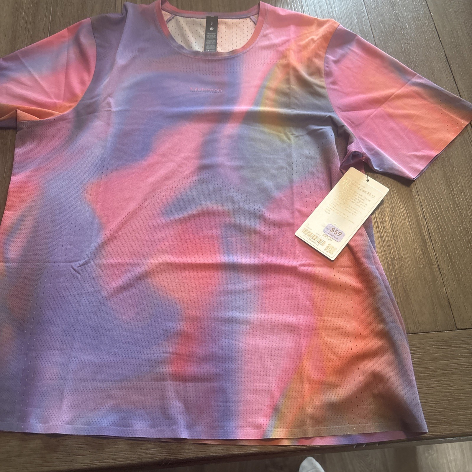 Lululemon Fast and Free Short-Sleeve Shirt Race Length Multicolor Men’s large Lululemon Fast and Free Short-Sleeve Shirt Race Length Multicolor Men’s large