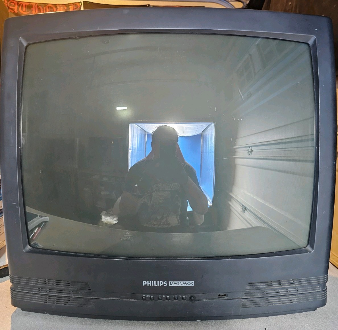 Philips Magnavox TR2502 25in CRT TV 480i Black Philips Magnavox TR2502 25in CRT TV 480i Black