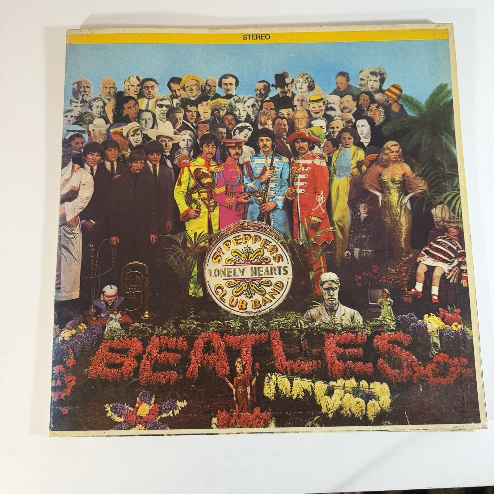 The Beatles SGT Pepper Lonely Hearts Vinyl Record First Press Capitol