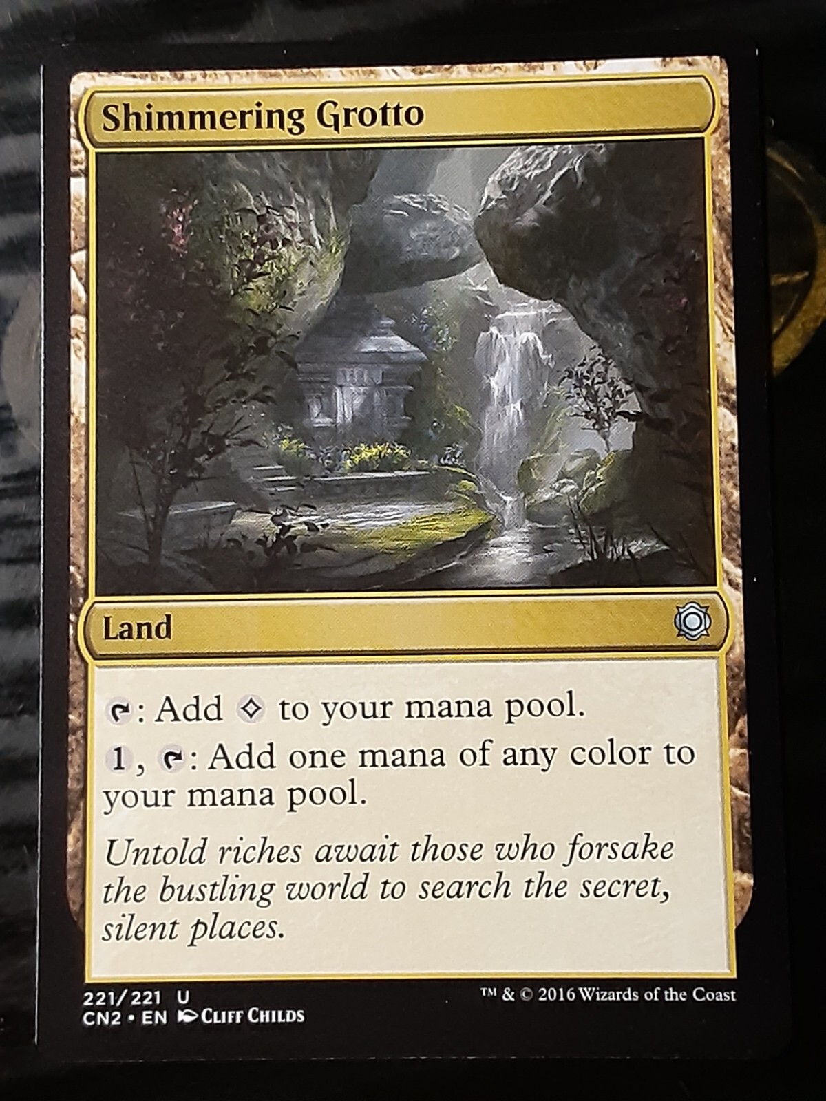 Shimmering Grotto , Conspirscy Take the Crown , NM , MTG, 
