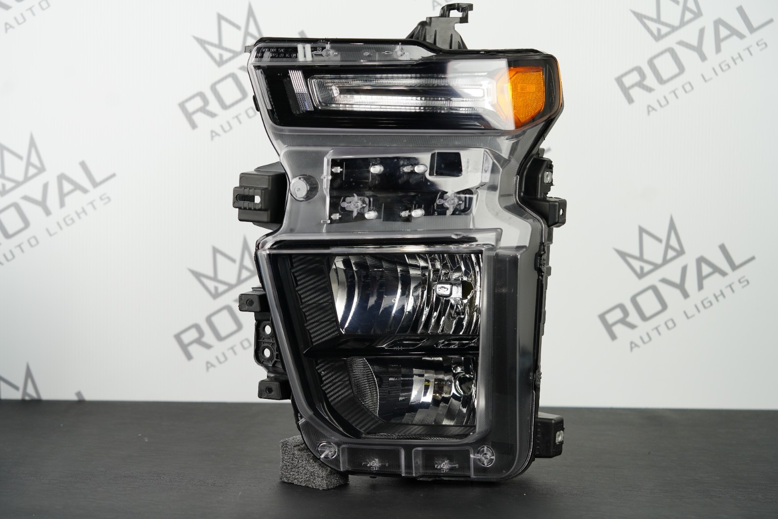 Perfect 24-26 Chevrolet Silverado 2500 3500 HD Halogen Headlight Left LH OEM B