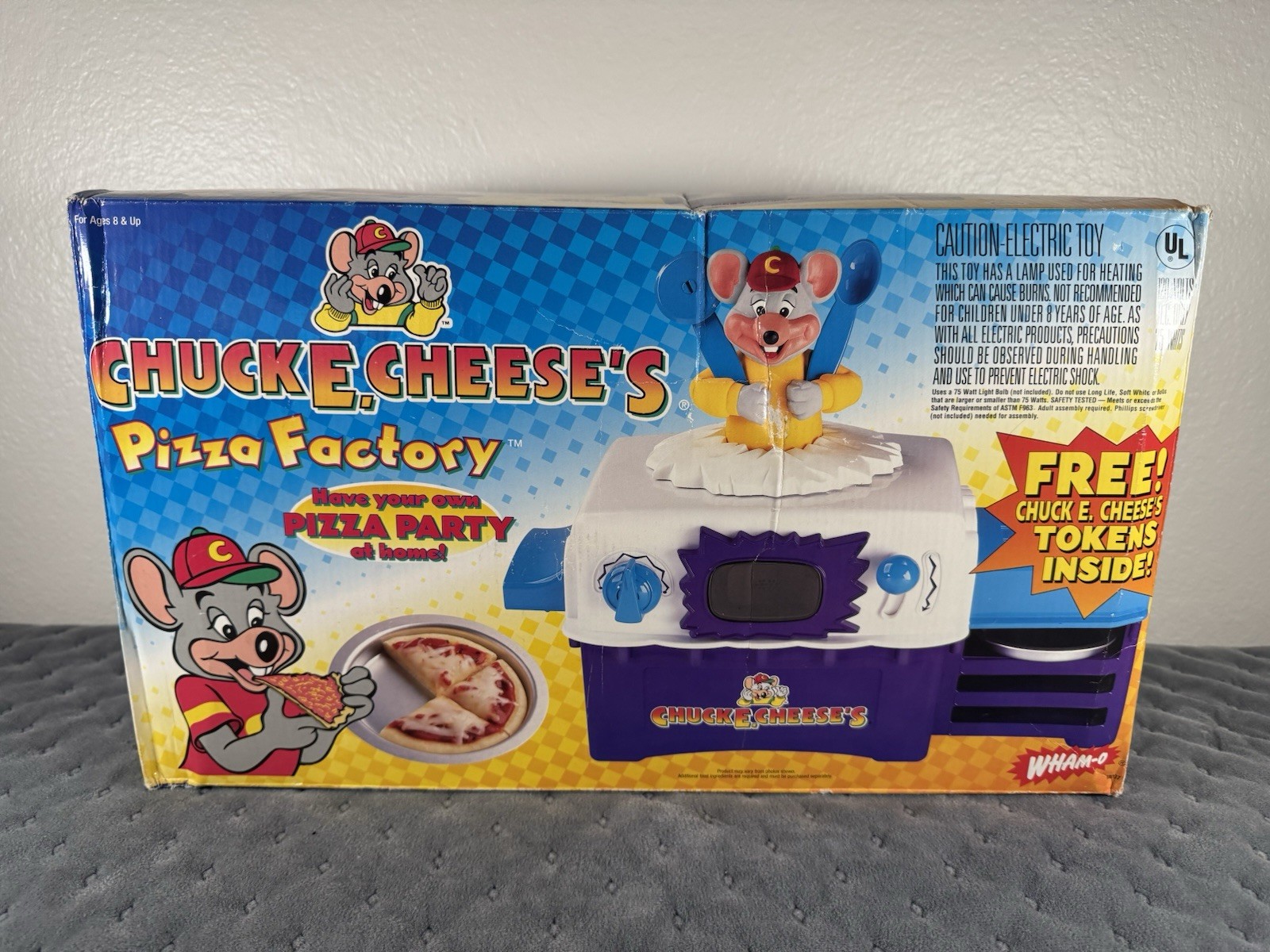 VTG NEW Chuck E. Cheese's 90's Pizza Factory Oven w/Tokens Accessories Orig. Box