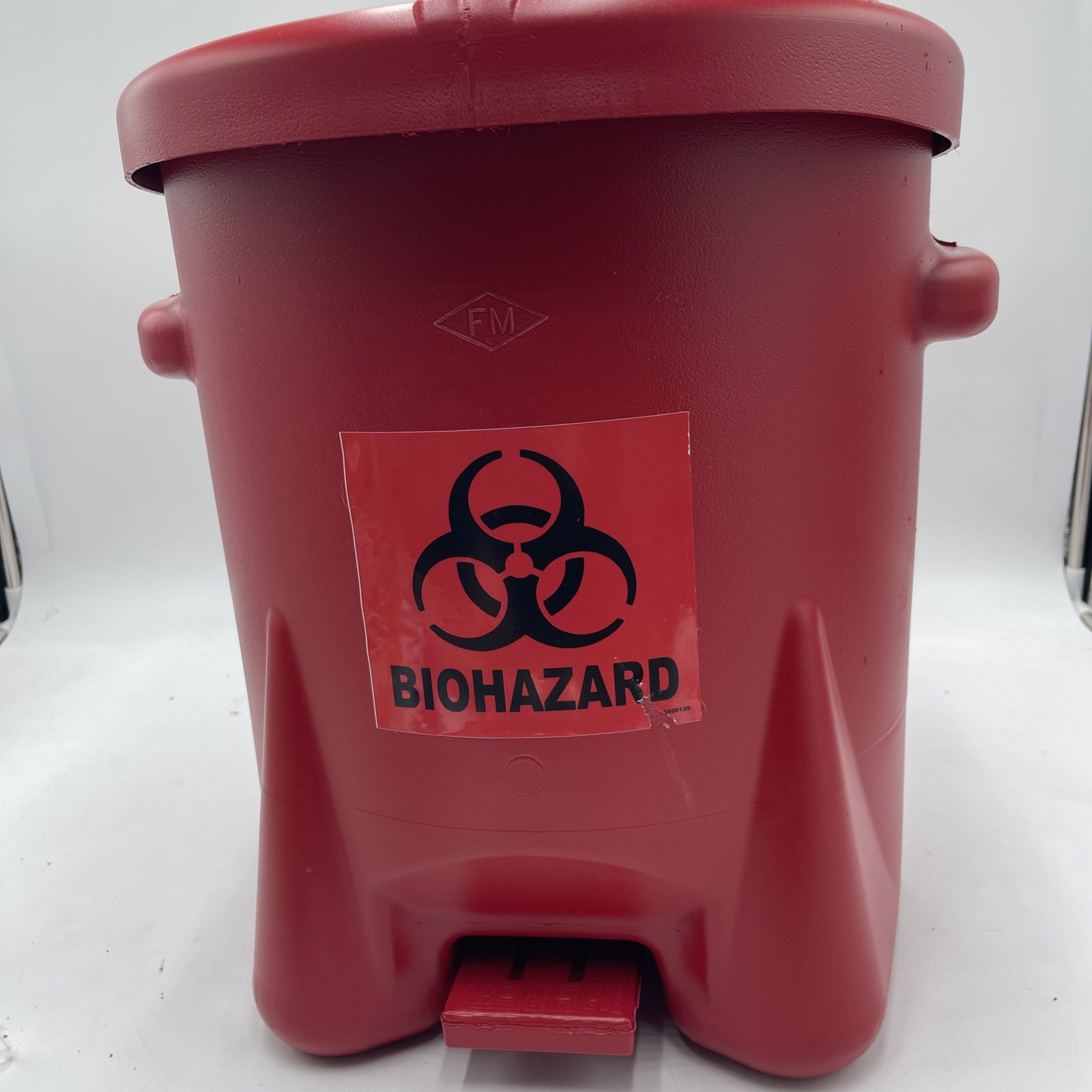 Eagle Manufacturing 943BIO Biohazard Step On Waste Can 6 Gallon Polyethylene Eagle Manufacturing 943BIO Biohazard Step On Waste Can 6 Gallon Polyethylene