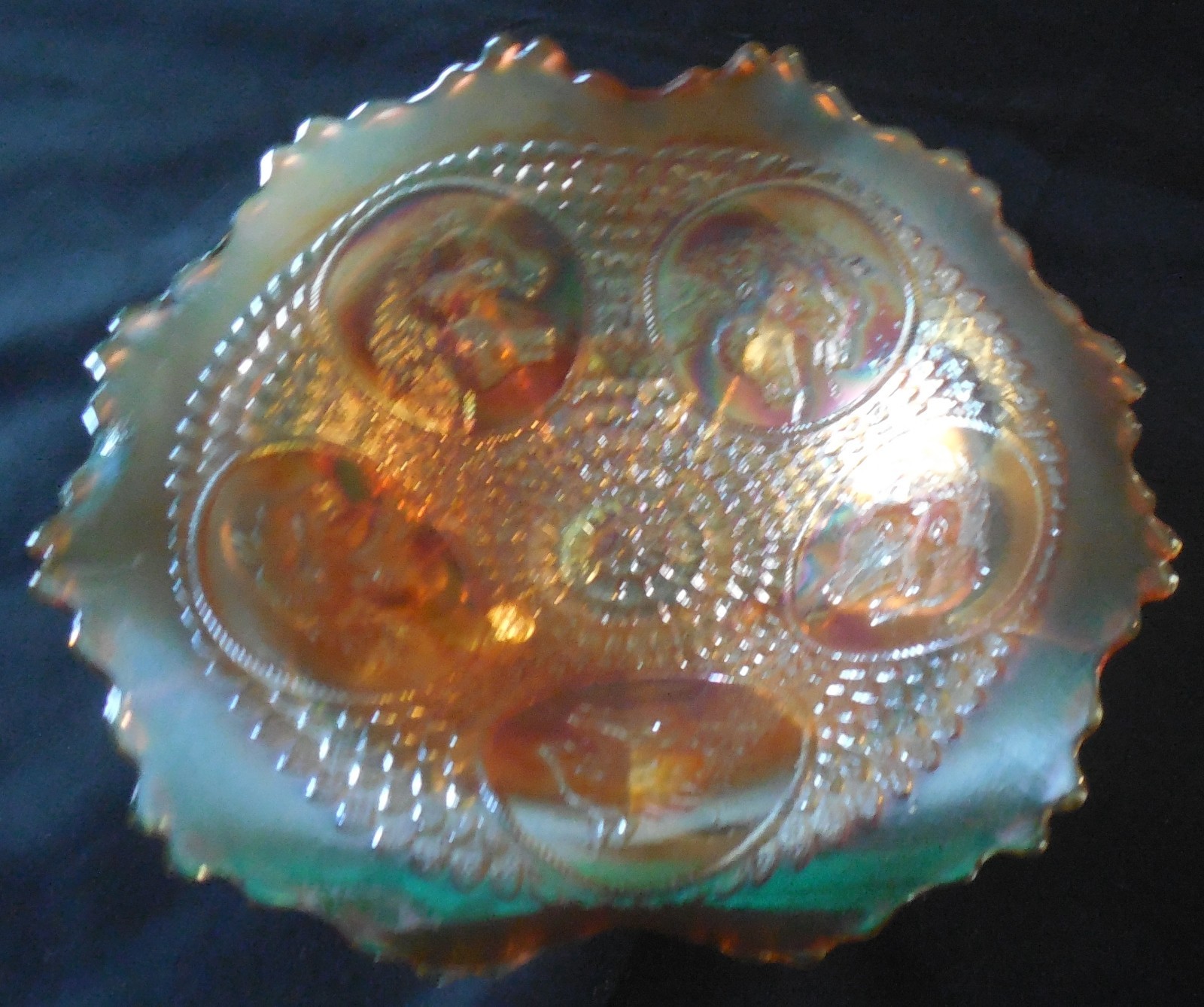 Fenton Horse Medallion Vaseline Jack In Pulpit Footed Carnival Glass Bowl