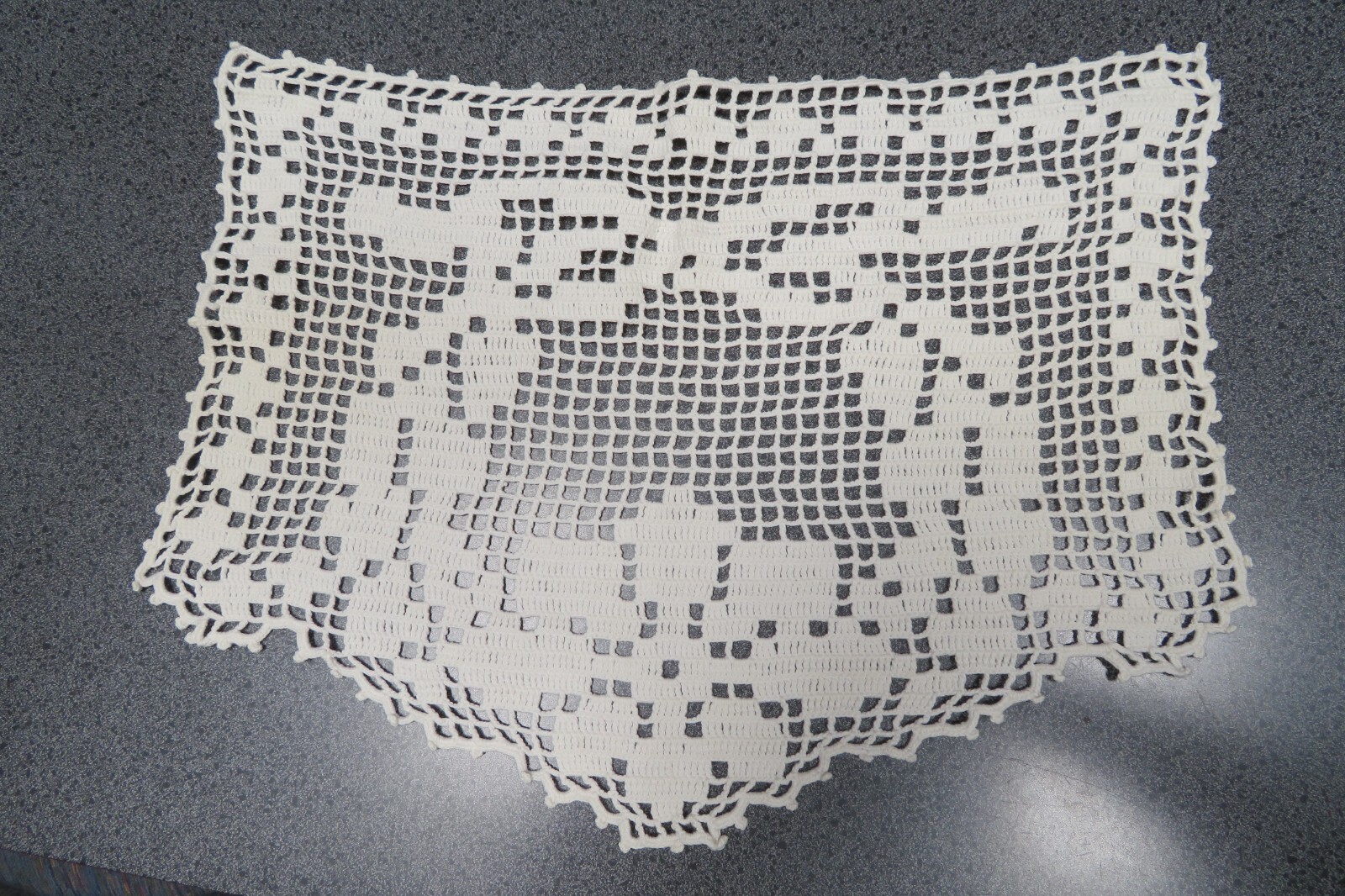 vintage hand crocheted panel vintage hand crocheted panel